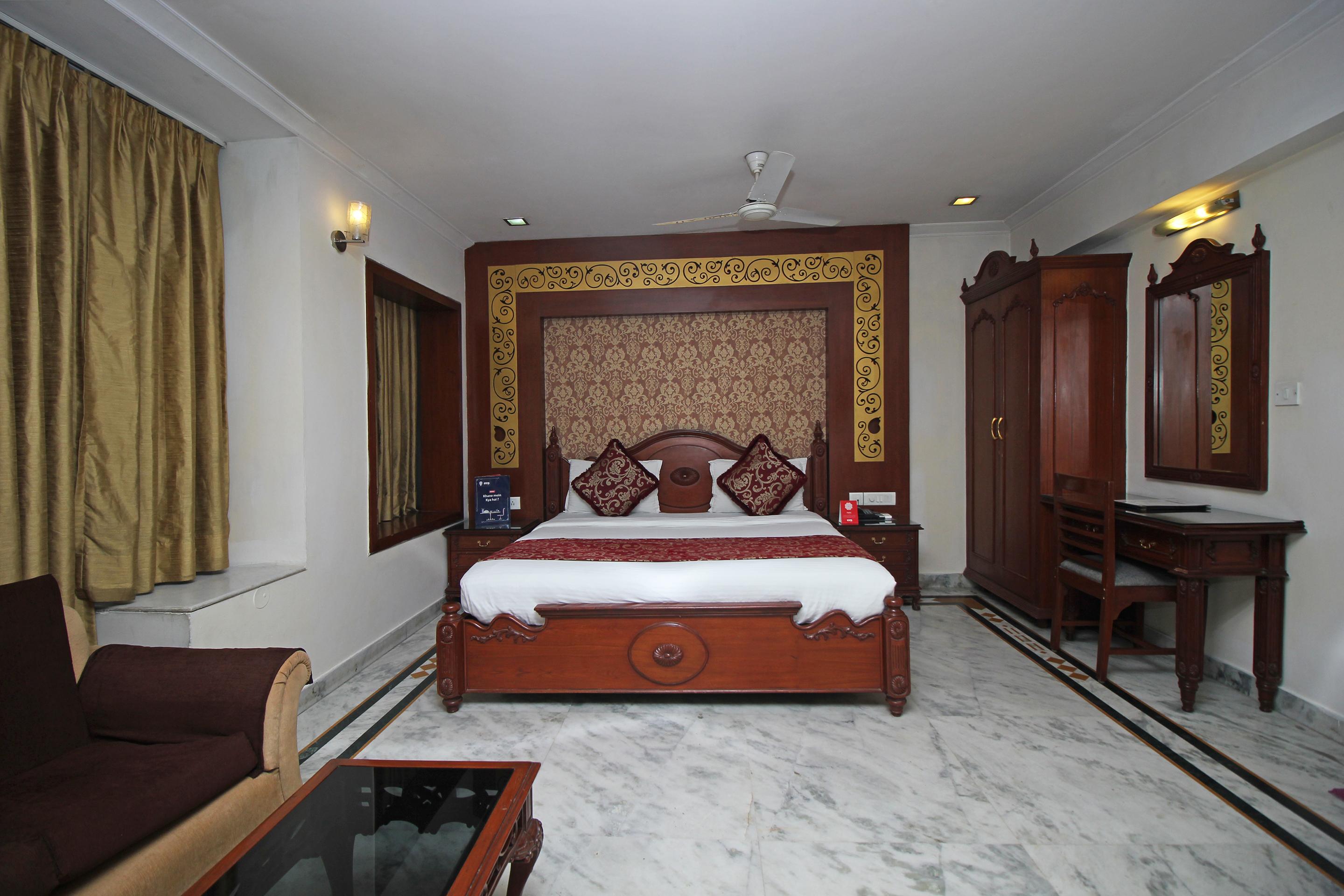 Oyo 5915 Hotel Swagath Nuova Delhi Esterno foto