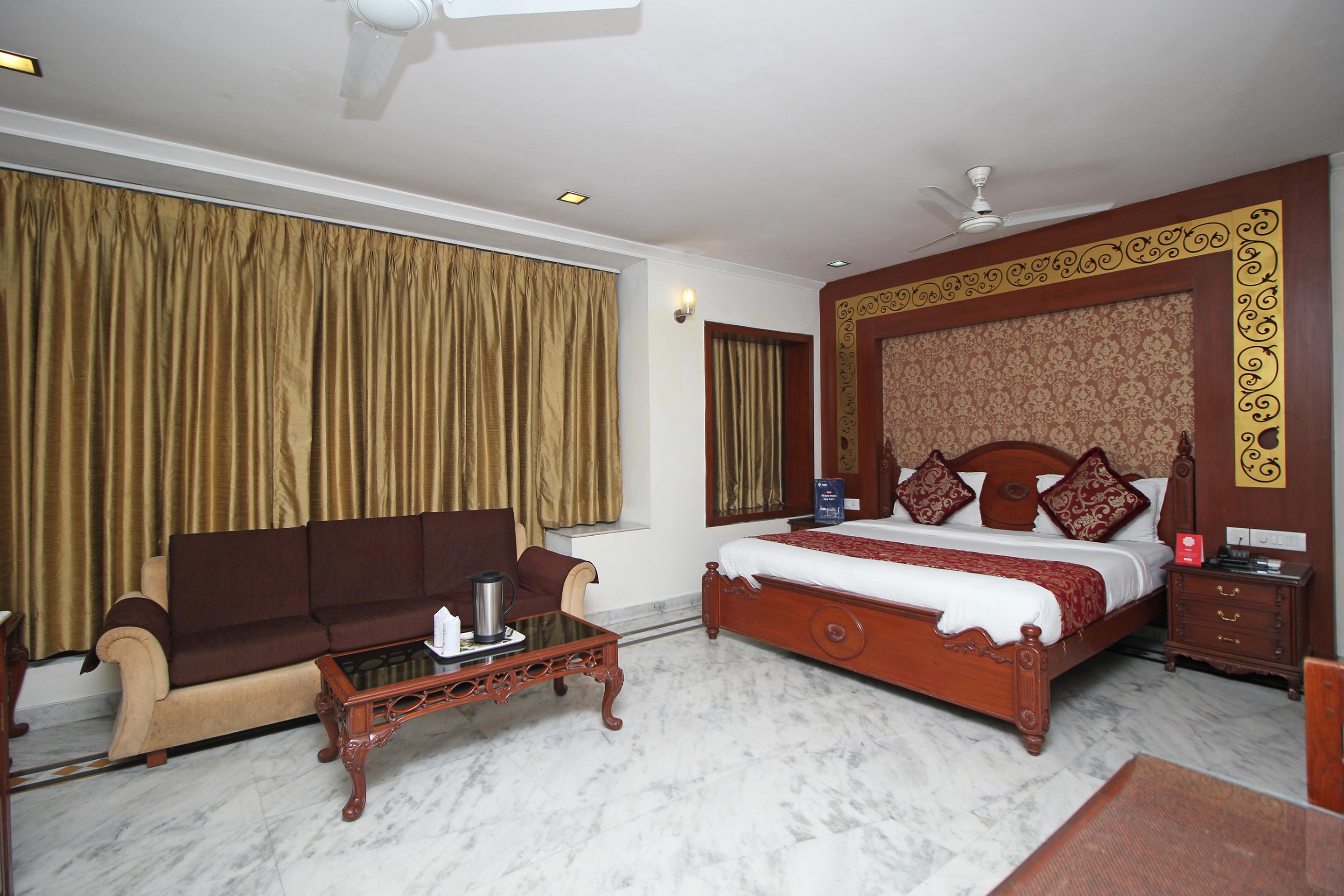 Oyo 5915 Hotel Swagath Nuova Delhi Esterno foto