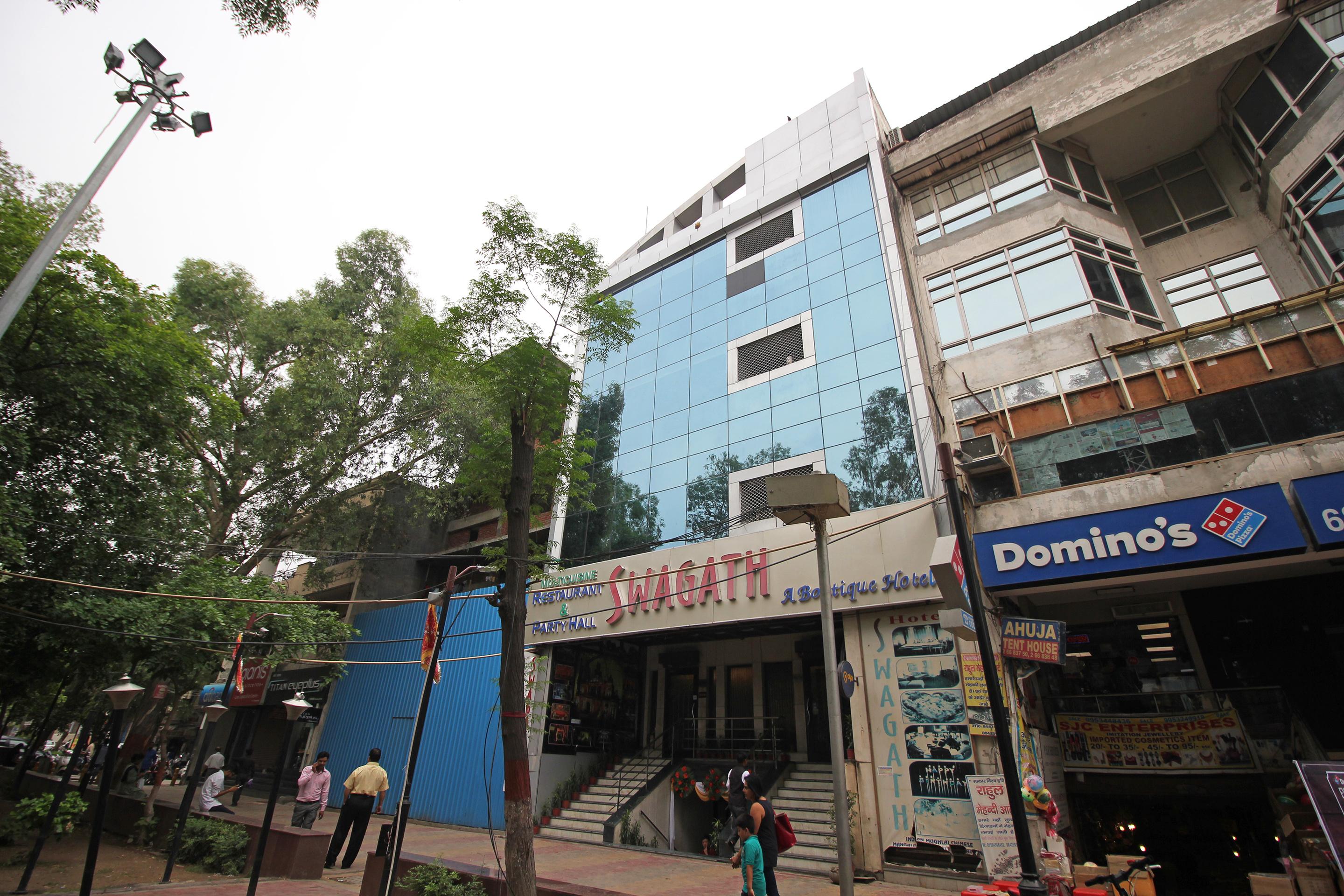 Oyo 5915 Hotel Swagath Nuova Delhi Esterno foto