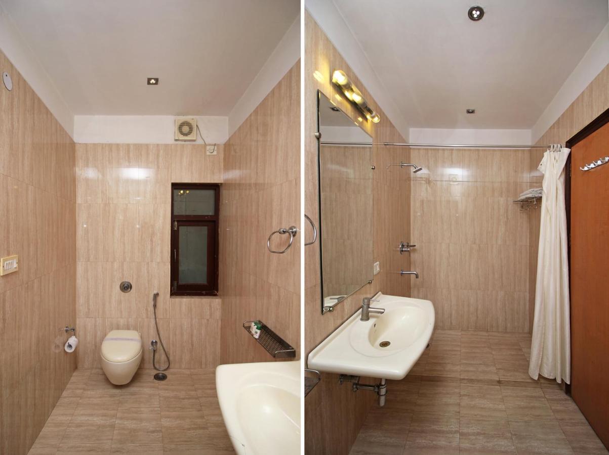 Oyo 5915 Hotel Swagath Nuova Delhi Esterno foto